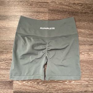 Alphalete amplify